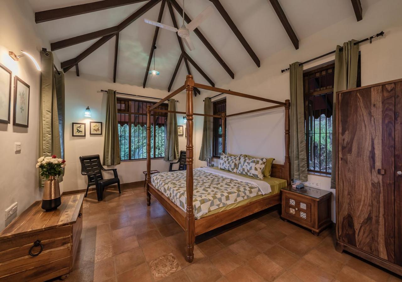 Saffronstays Niramay, Torna-Rajgad - Rustic Pool Villa With A Gazebo And Great Forest Views Marg Asni Exterior foto