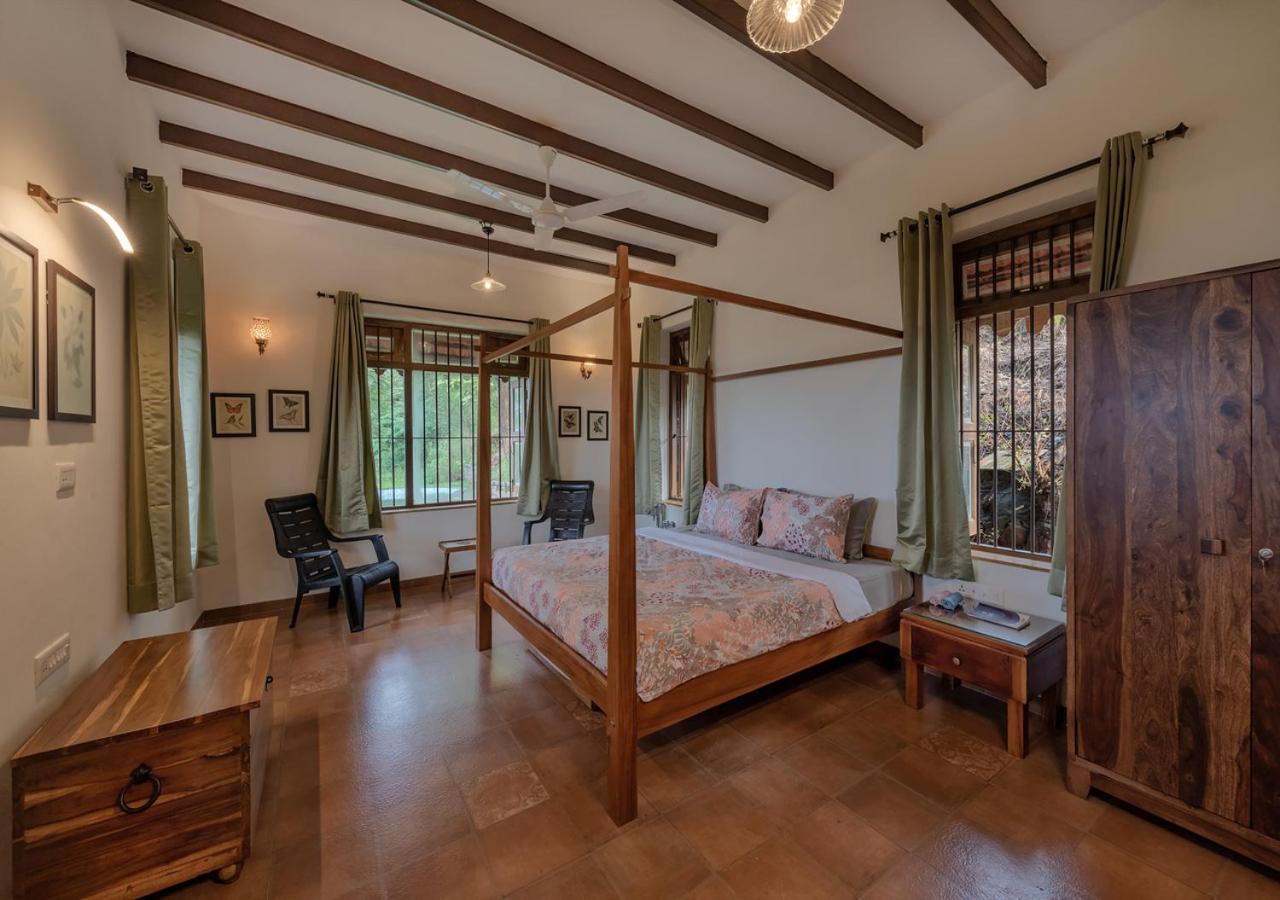 Saffronstays Niramay, Torna-Rajgad - Rustic Pool Villa With A Gazebo And Great Forest Views Marg Asni Exterior foto